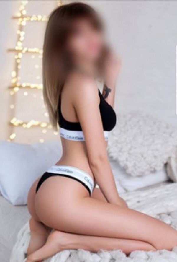 escorts Somerset: IF I PUT YOU I’M SUBMISSION, SPECTACULAR WITH A BEAUTIFUL PUSSY TO RELAX