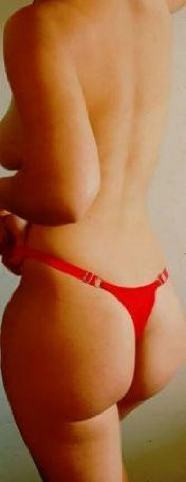 Erotic Massages Berkshire: SENSUAL MASSAGE? I AM BUSTY, SLIM WITH A CUTE FACE I AM PLEASANT