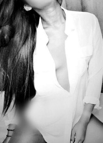 escorts Norfolk: I WILL AMUSE YOU I AM A COMPANION, FLIRT IN UNDERWEAR TO GO TO THE HOTEL