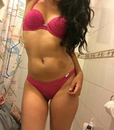 Erotic Massages Northamptonshire: WILL YOU JOIN ME? I AM COMPLIANT, BISEXUAL WITHOUT ANY LIMIT ENJOY WITH ME