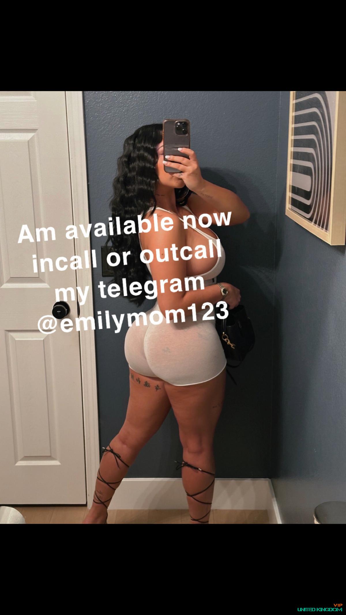 escorts Swansea (Abertawe): Am available for sex massage telegram: @emilymom123