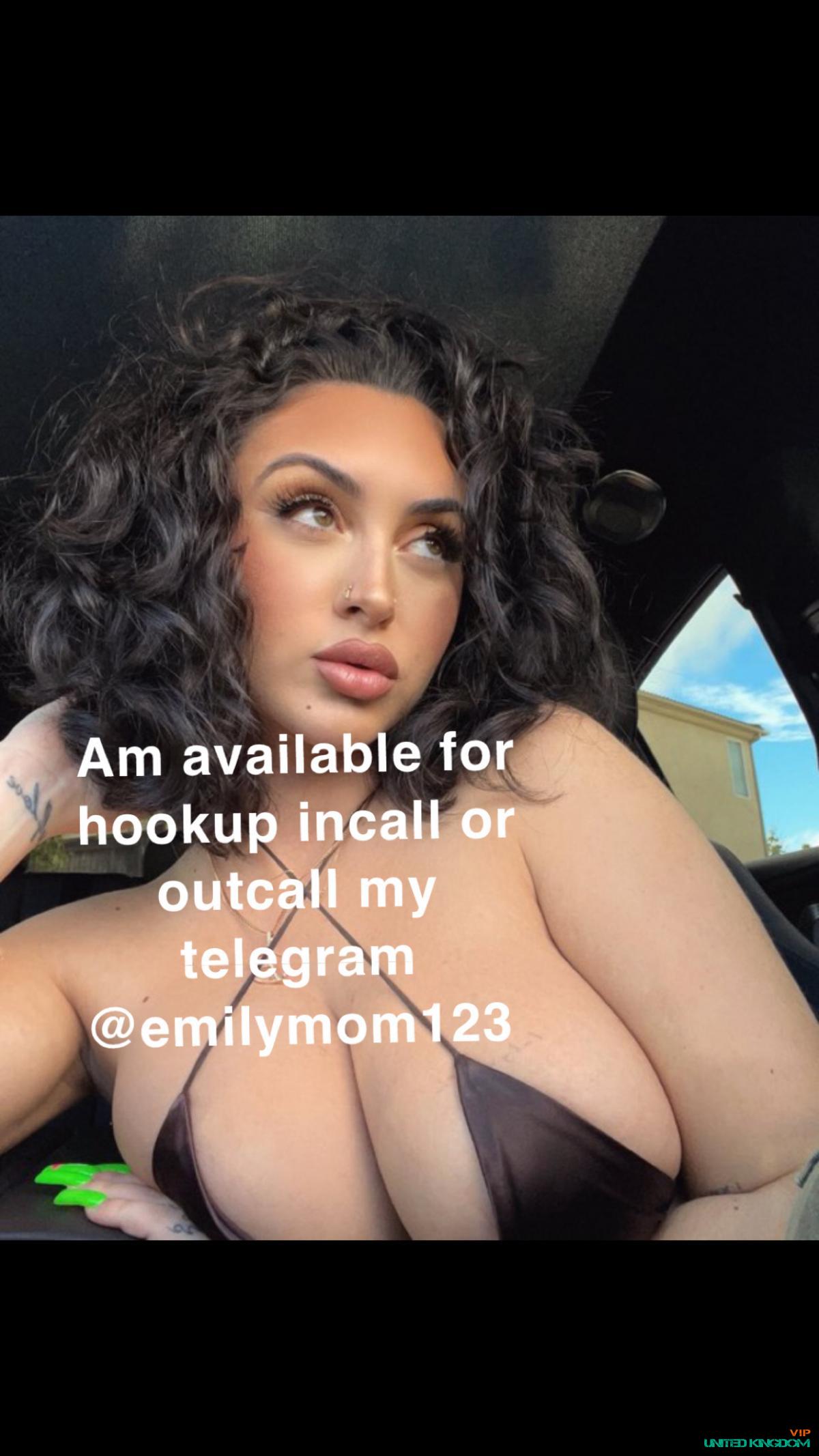 escorts Swansea (Abertawe): Am available for sex massage telegram: @emilymom123
